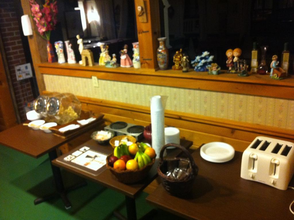 Ladd Brook Inn Pownal Ngoại thất bức ảnh